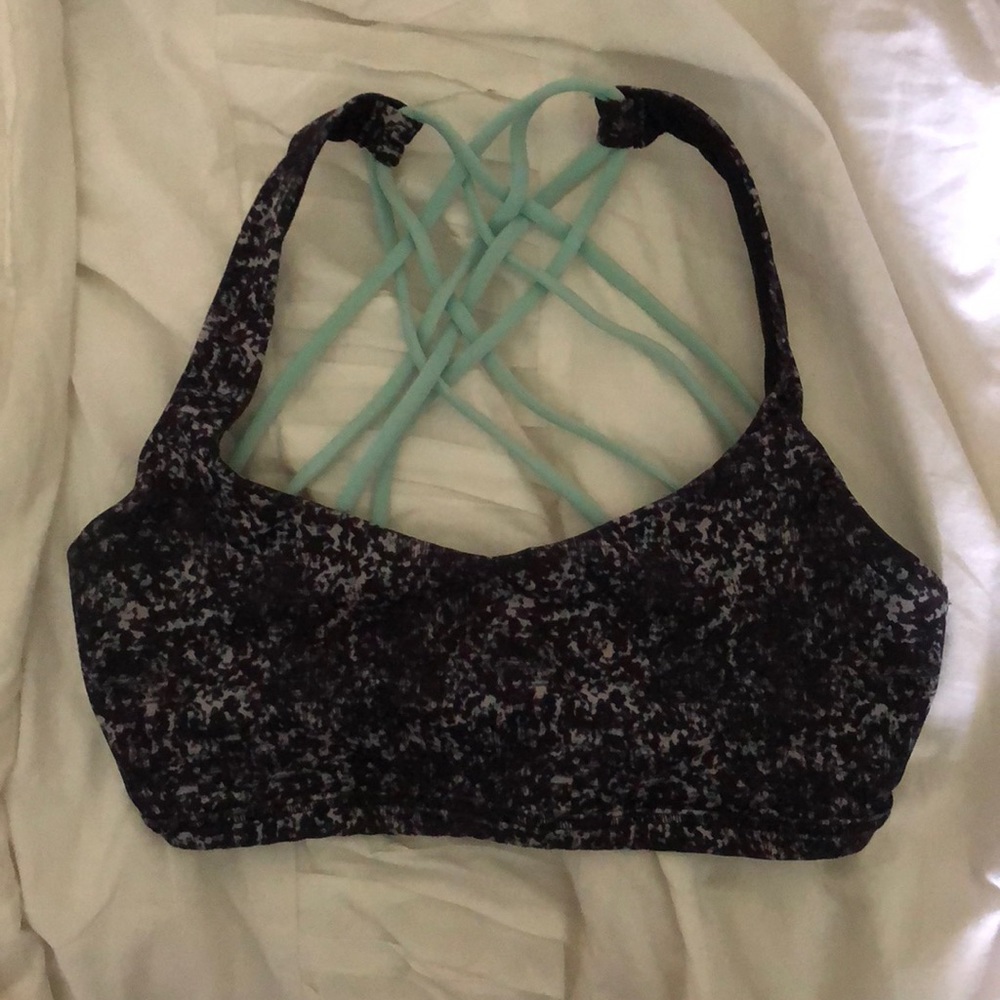 Lululemon Free to be Wild Bra